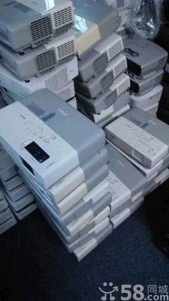 【图】全新投影机360-2万多大量现货,二手投影机随您挑,投影机批发 - 市南办公用品/设备 - 青岛58同城